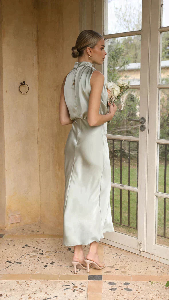 Daphne | Radiant Maxi Gown | Sophisticated Evening Attire