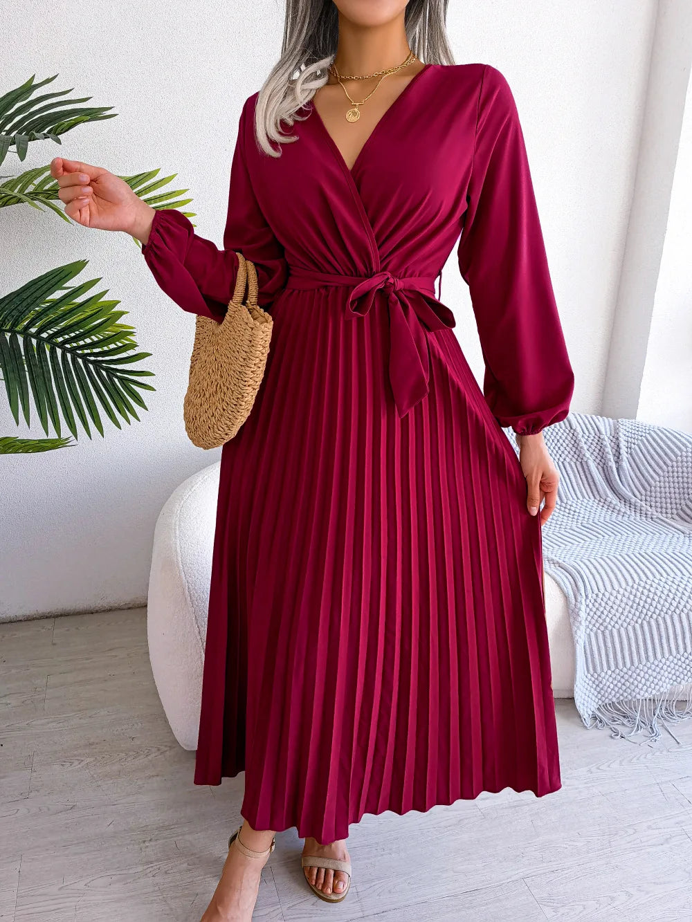 Lena | Elegant V-Neck Pleated Maxi Dress With Long Sleeves
